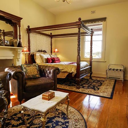Bairnsdale Bed And Breakfast Екстериор снимка